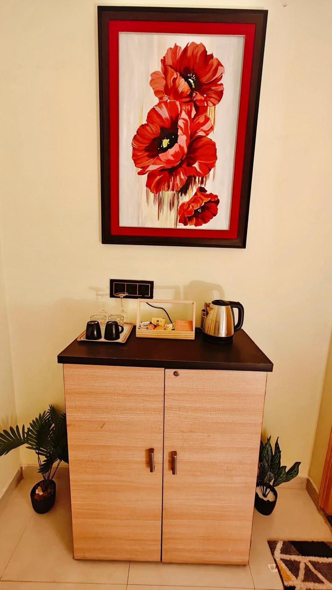 The Yellow House - Couple'S Getaway In Gomti Nagar- 1 Bhk Lucknow Zewnętrze zdjęcie